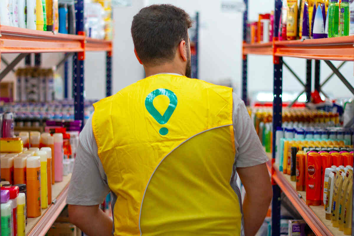 Glovo alla ricerca di nuovo personale, assunzioni a dicembre 2024