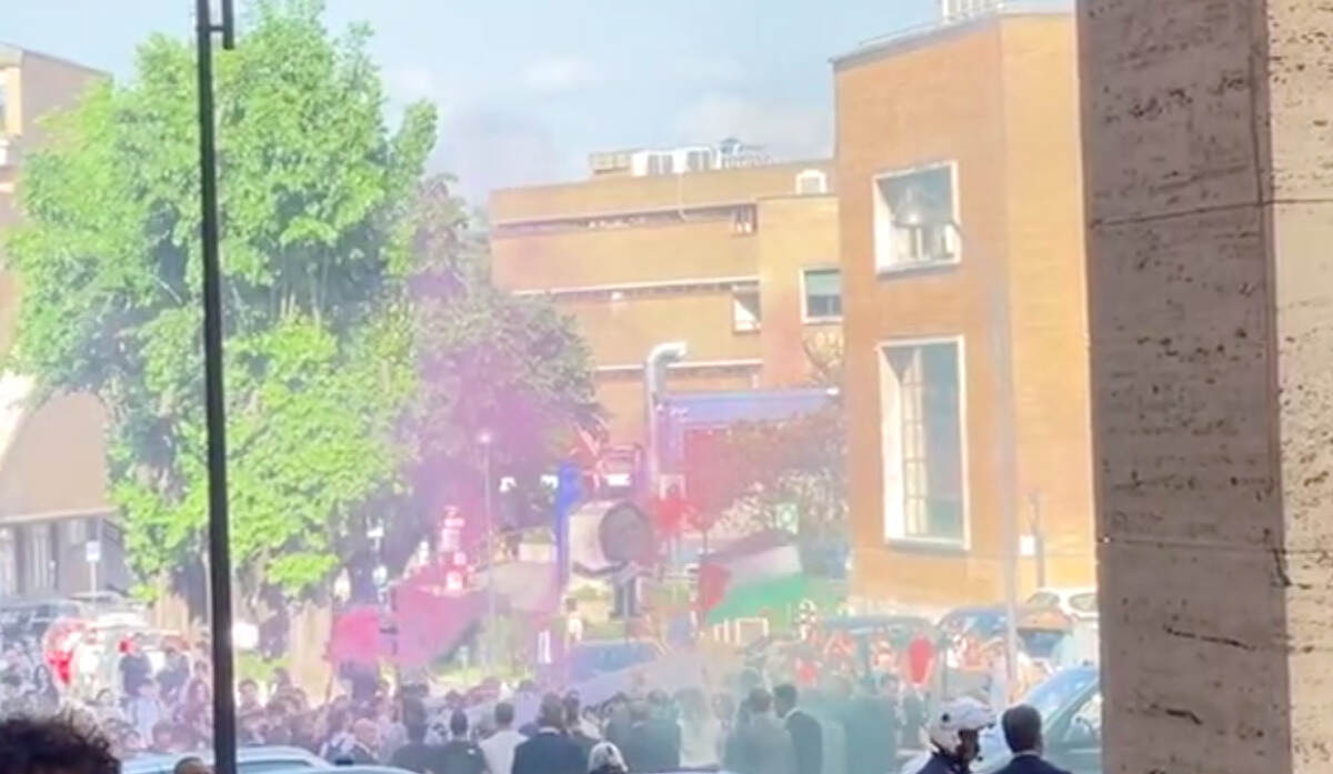 VIDEO | Mattarella accolto alla Sapienza da cori pro-Palestina