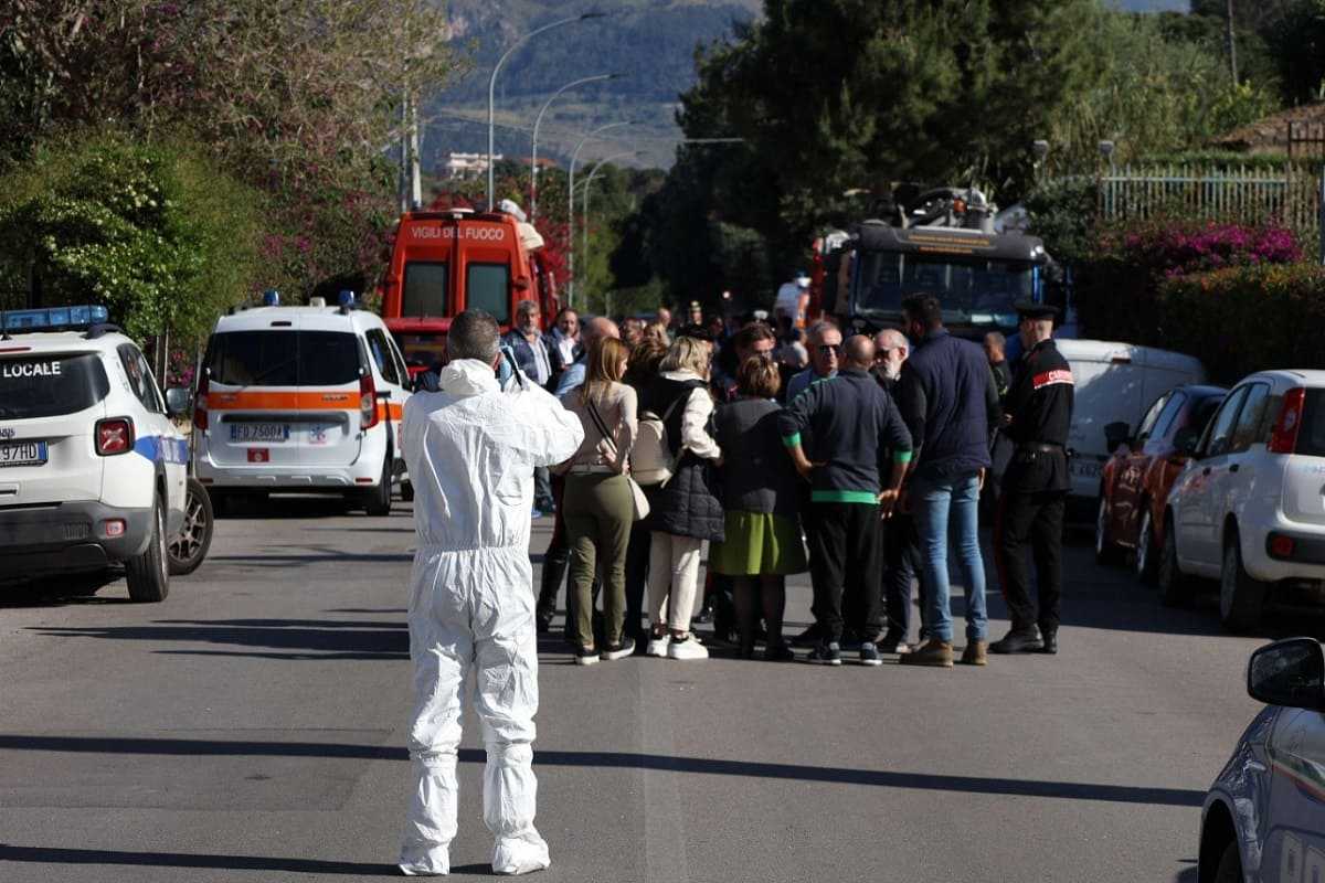 Strage di Casteldaccia, la rivelazione dei consulenti: “Nessuno aveva dispositivi di sicurezza”