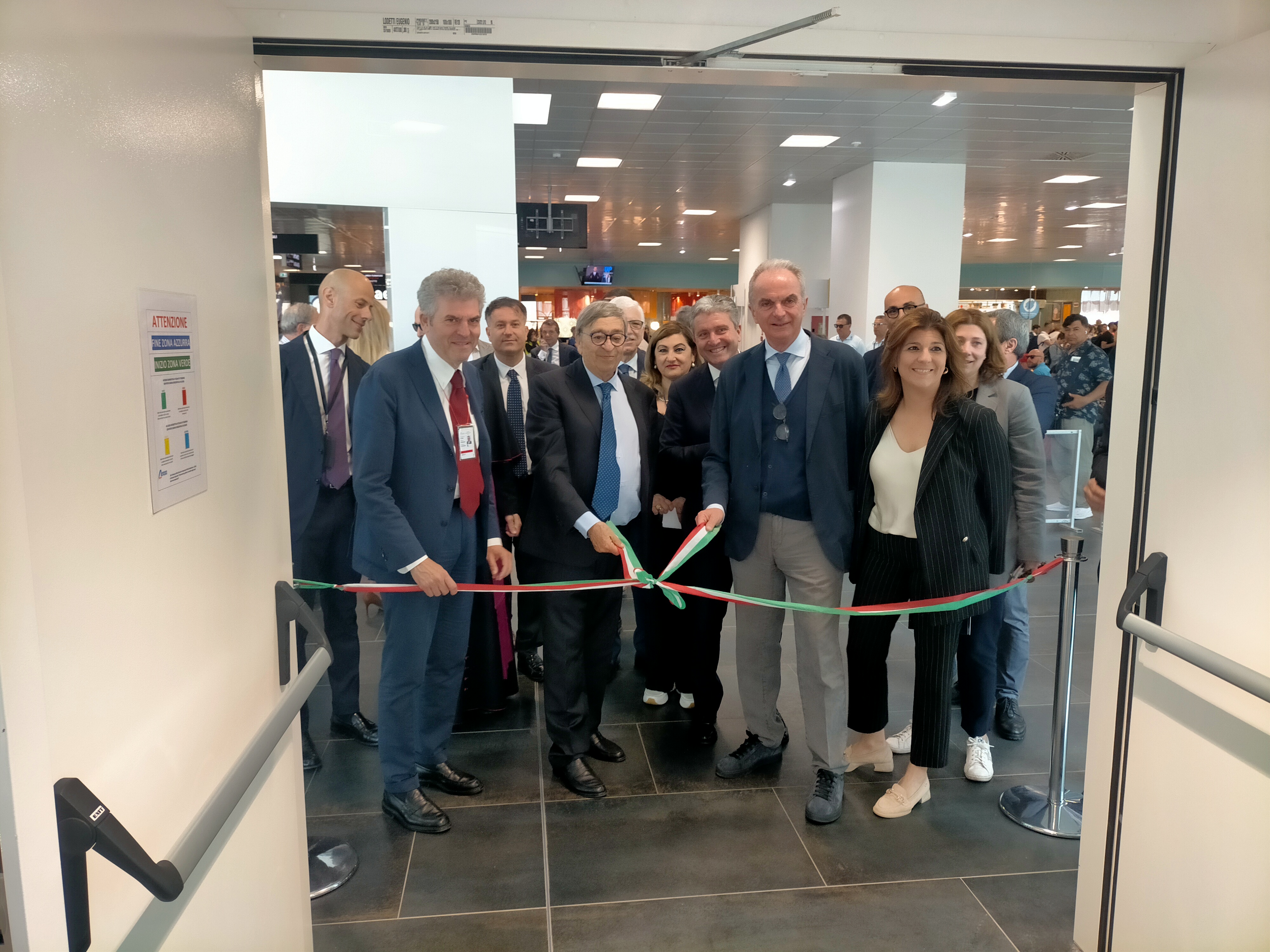 VIDEO | L’aeroporto di Palermo si rifà il look: attivati sette pontili, gate di imbarco e aree per i passeggeri