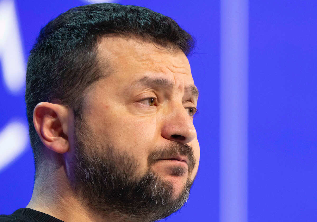 Ucraina, Zelensky: “Droni russi in Polonia e Romania, guerra si allarga”