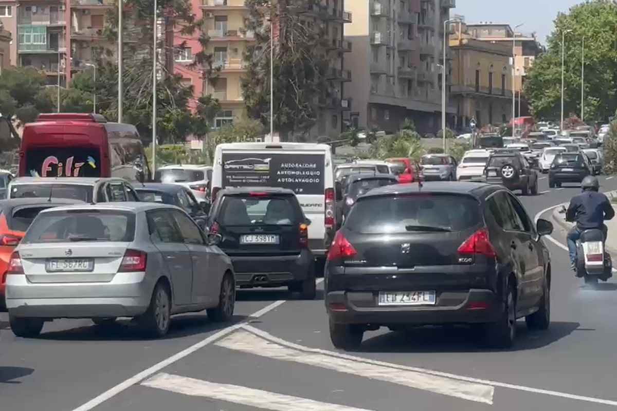Catania, inattivi i controlli semaforici sulla Circonvallazione. Porto: “Prima avviseremo la città”