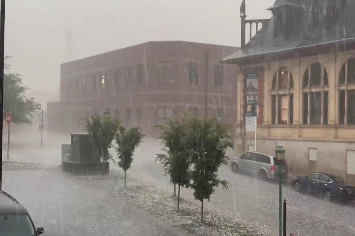 VIDEO | Grandine grande quanto pallina da golf