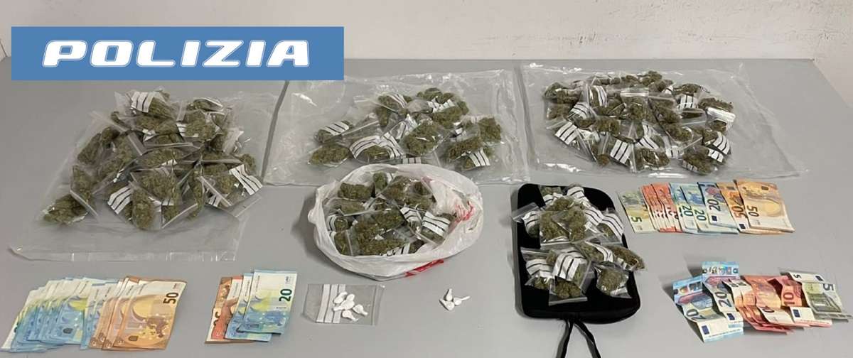 Catania, arrestato pusher 43enne: cocaina e marijuana nascosti nell’armadio della camera da letto