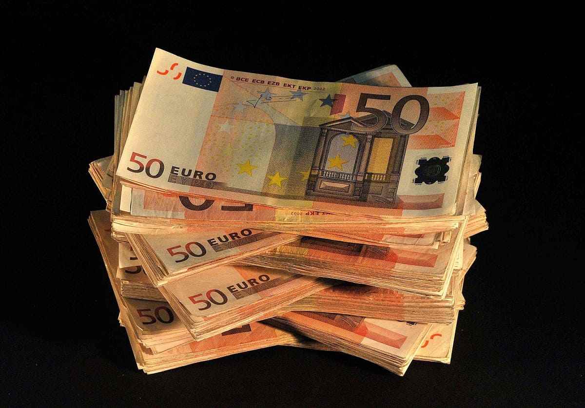 Tutti i bonus di dicembre per i lavoratori dipendenti: info e importi