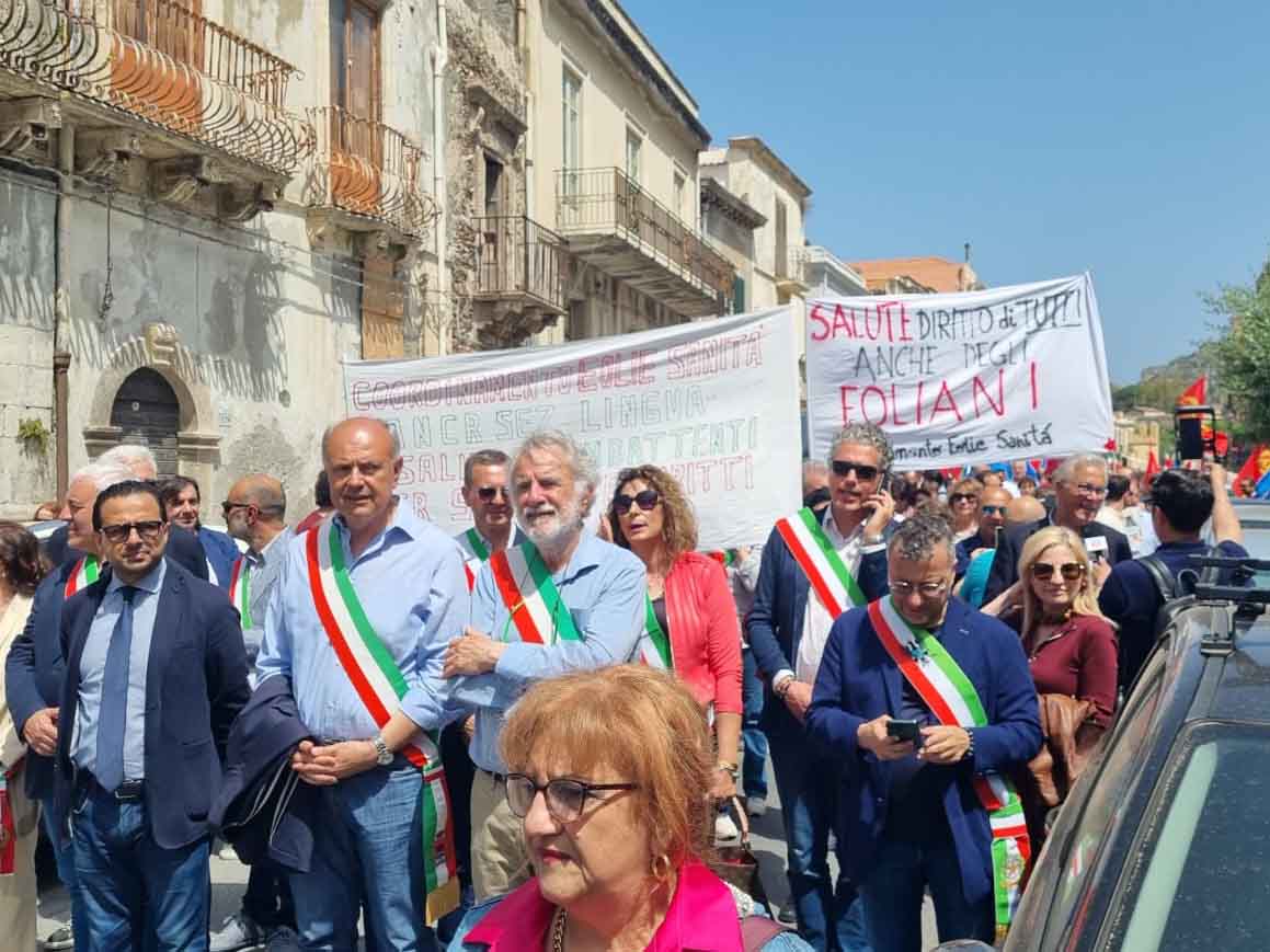 Le Isole Eolie rivendicano il diritto alla salute pubblica