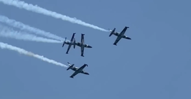 VIDEO | Terribile collisione tra due aerei: paura in volo