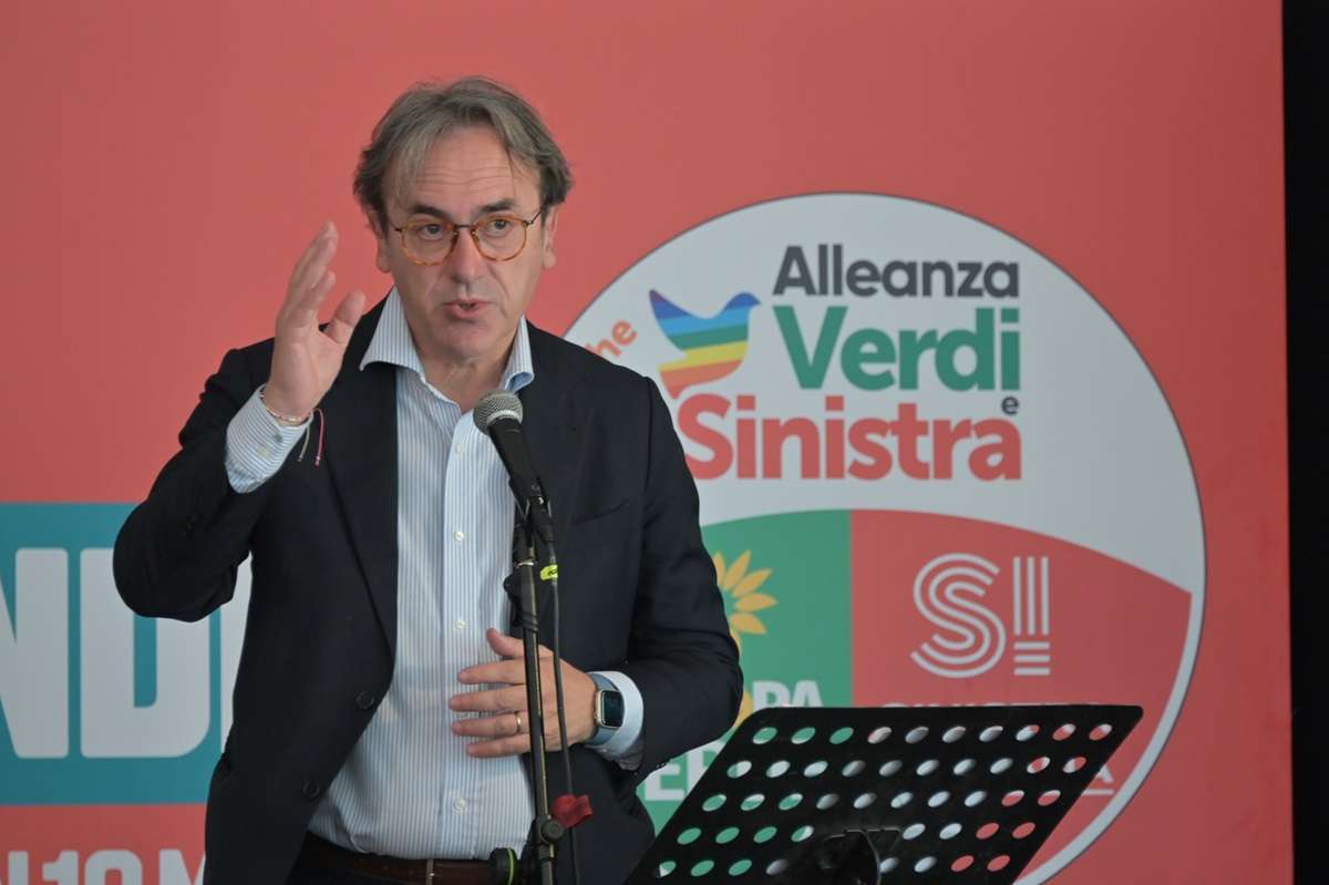 Fisco, Bonelli: “Serve patrimoniale, 60 mld in 5 anni per crisi climatica e sociale”