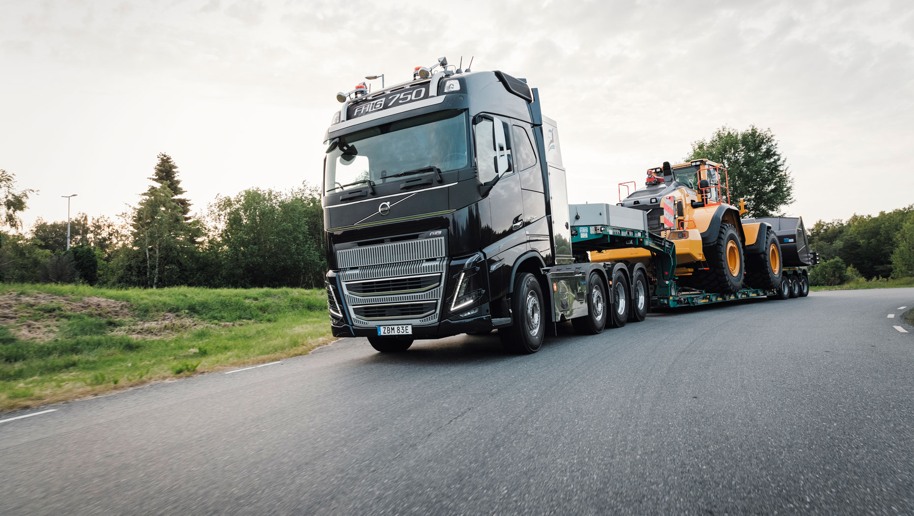 Volvo FH16 unisce potenza e risparmio. Più 7% di coppia e consumi ridotti del 5%