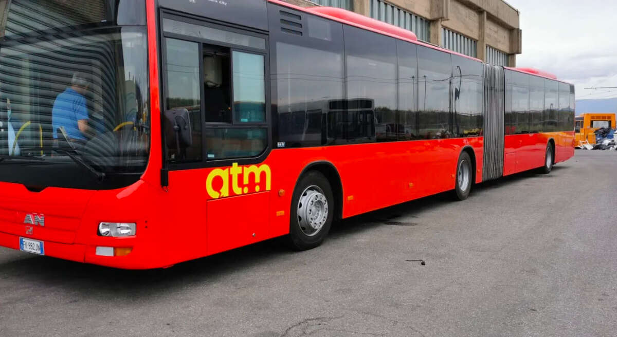 Messina, autista ATM preso a calci e pugni: trasportato in ospedale