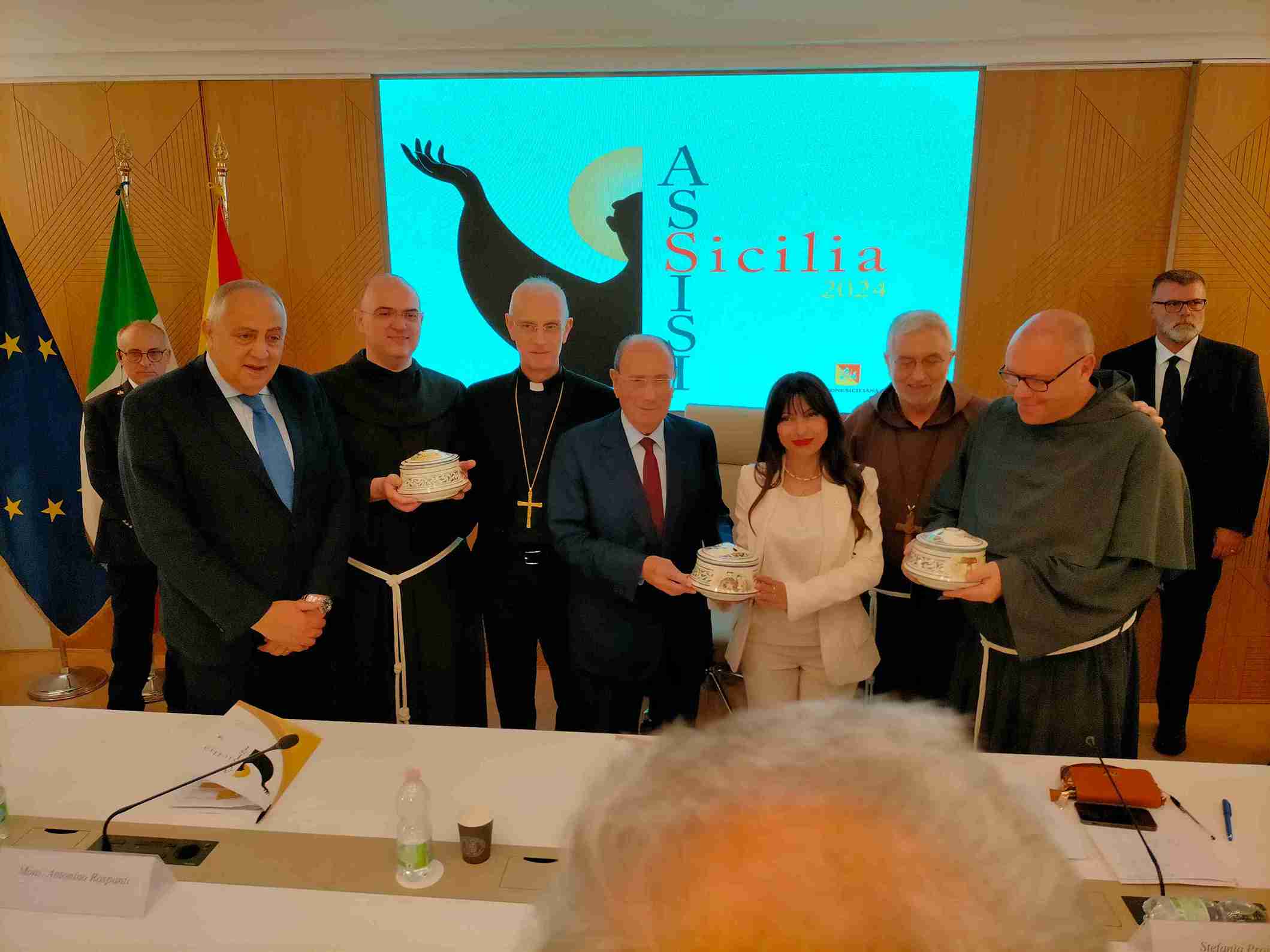 VIDEO | La Sicilia dona l’olio votivo per San Francesco, Lagalla: “Anno iconico per Palermo”