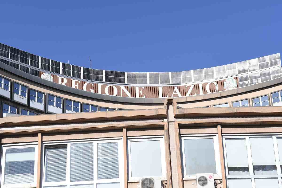 Concorso Regione Lazio, via al bando per personale amministrativo: requisiti e come partecipare