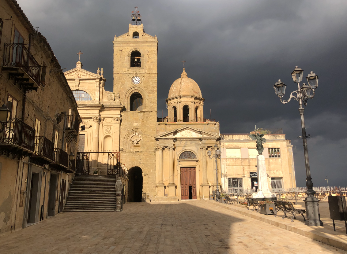 Troina, emergenza idrica. Il sindaco: “Se serve, intervenga l’esercito”