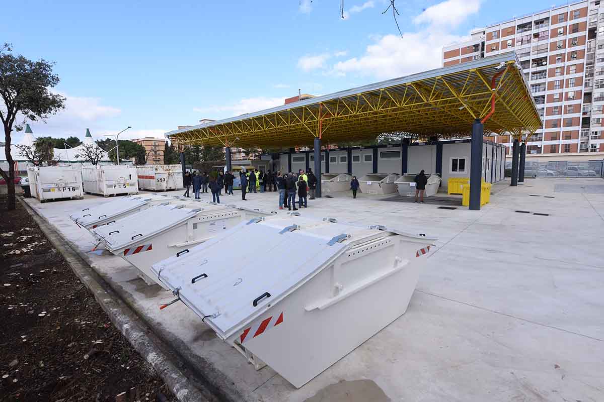 Rifiuti, revocati i fondi per Mascalucia ma il centro comunale di raccolta già c’è