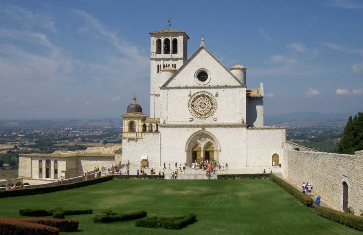 L’olio siciliano arderà ad Assisi sulla tomba di San Francesco
