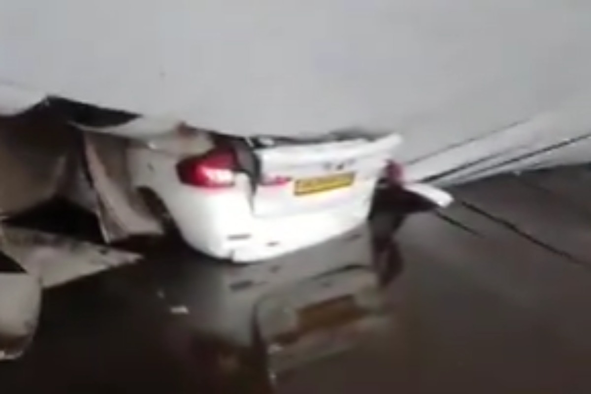 VIDEO | India, crolla il tetto dell’aeroporto e muore una persona: tragedia allo scalo di Delhi