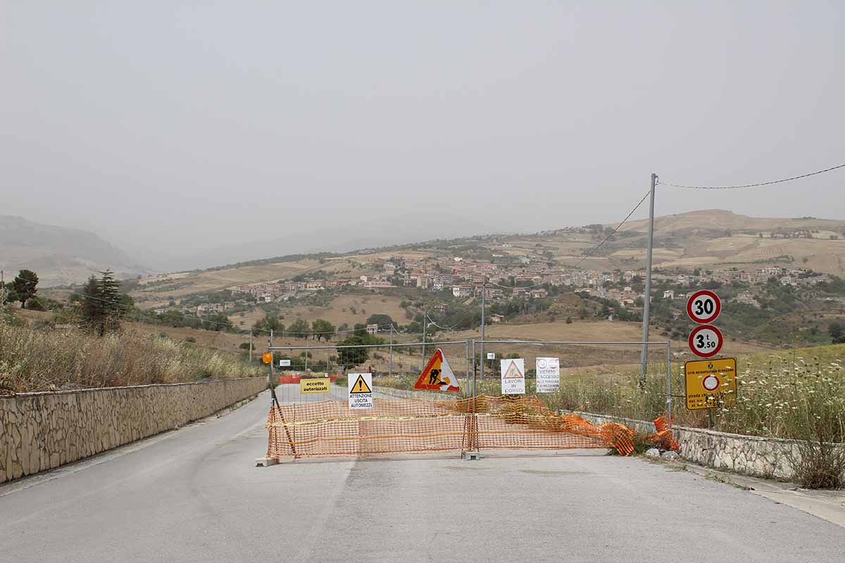 La diga di Blufi, un’incompiuta da 250 milioni. Il paradosso della Sicilia che piange la siccità