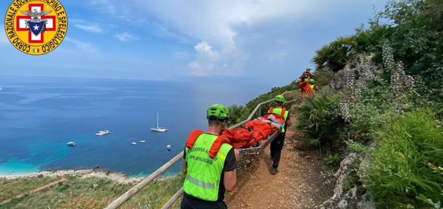 Si sente male al rientro dall’escursione: soccorsa turista alla Riserva dello Zingaro