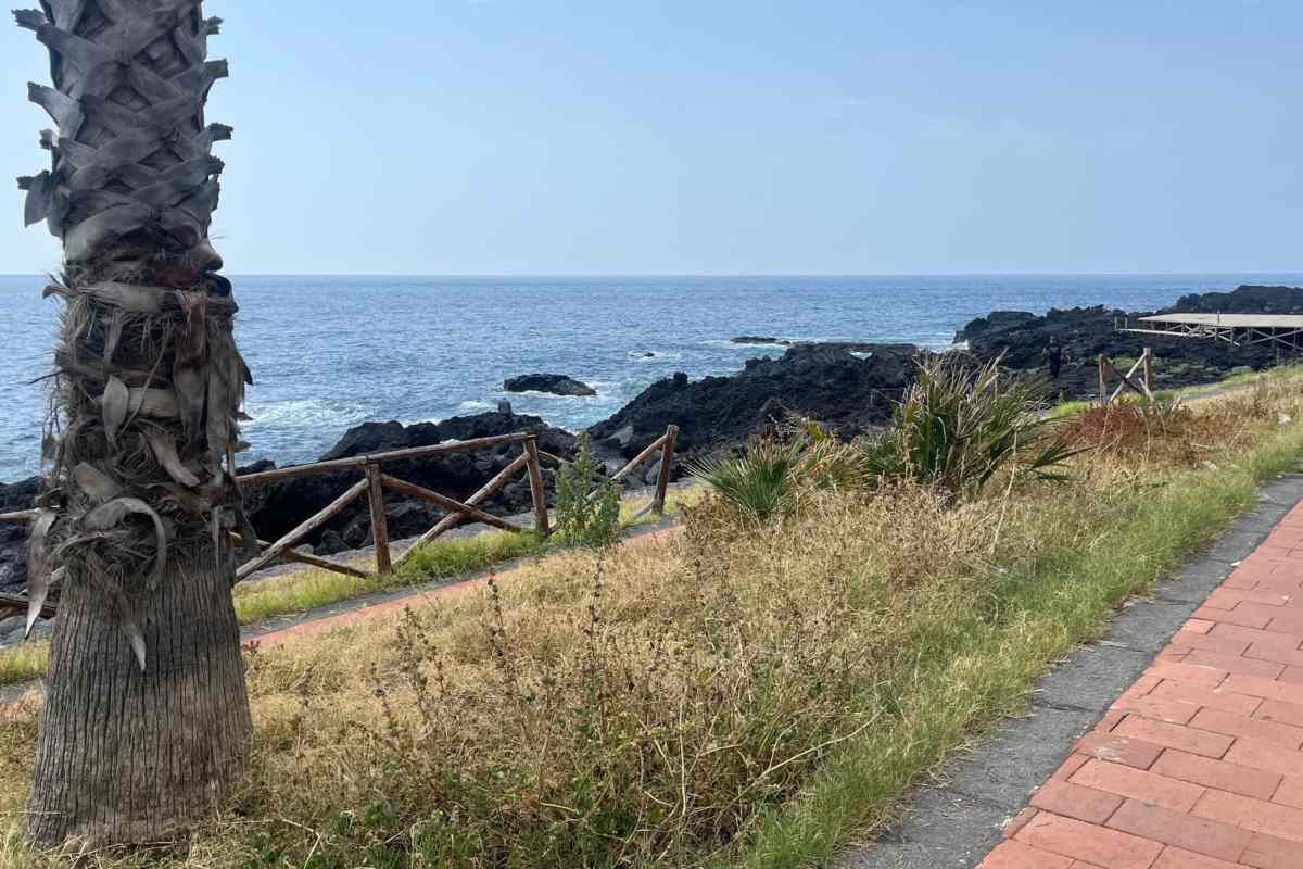 Acireale, al via i lavori di ripristino dei danni delle mareggiate