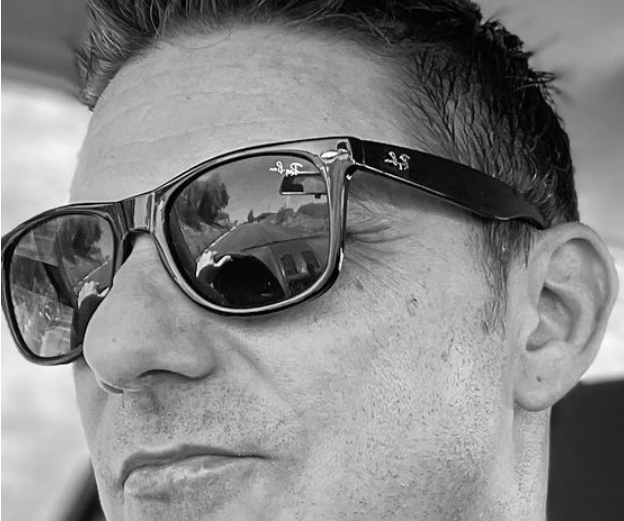 Palermo in lutto: morto a 50 anni il dj Nandhouse