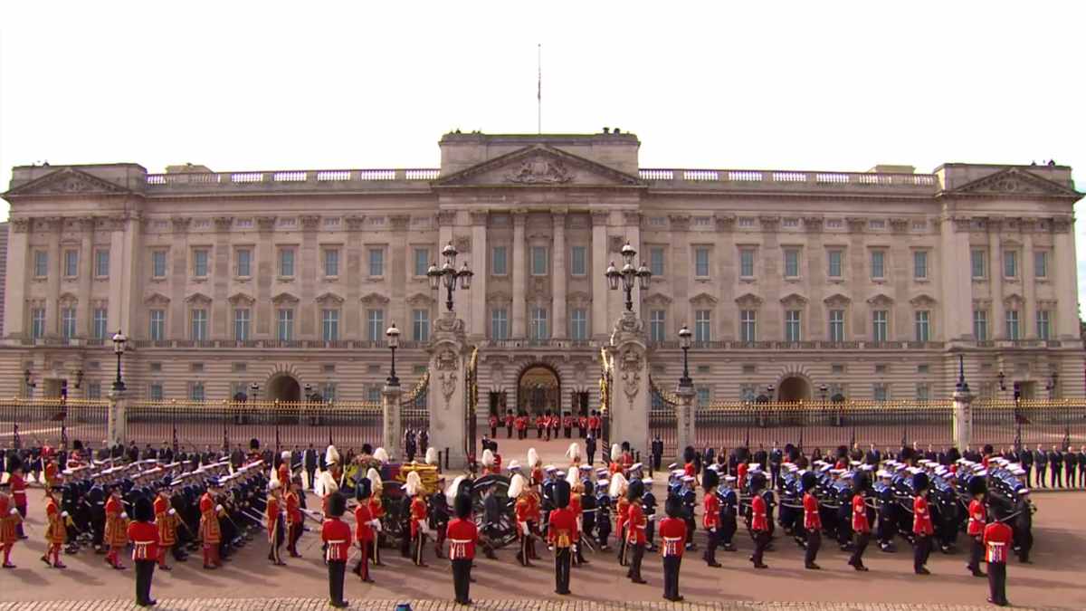 La solita Albione con guida a sinistra