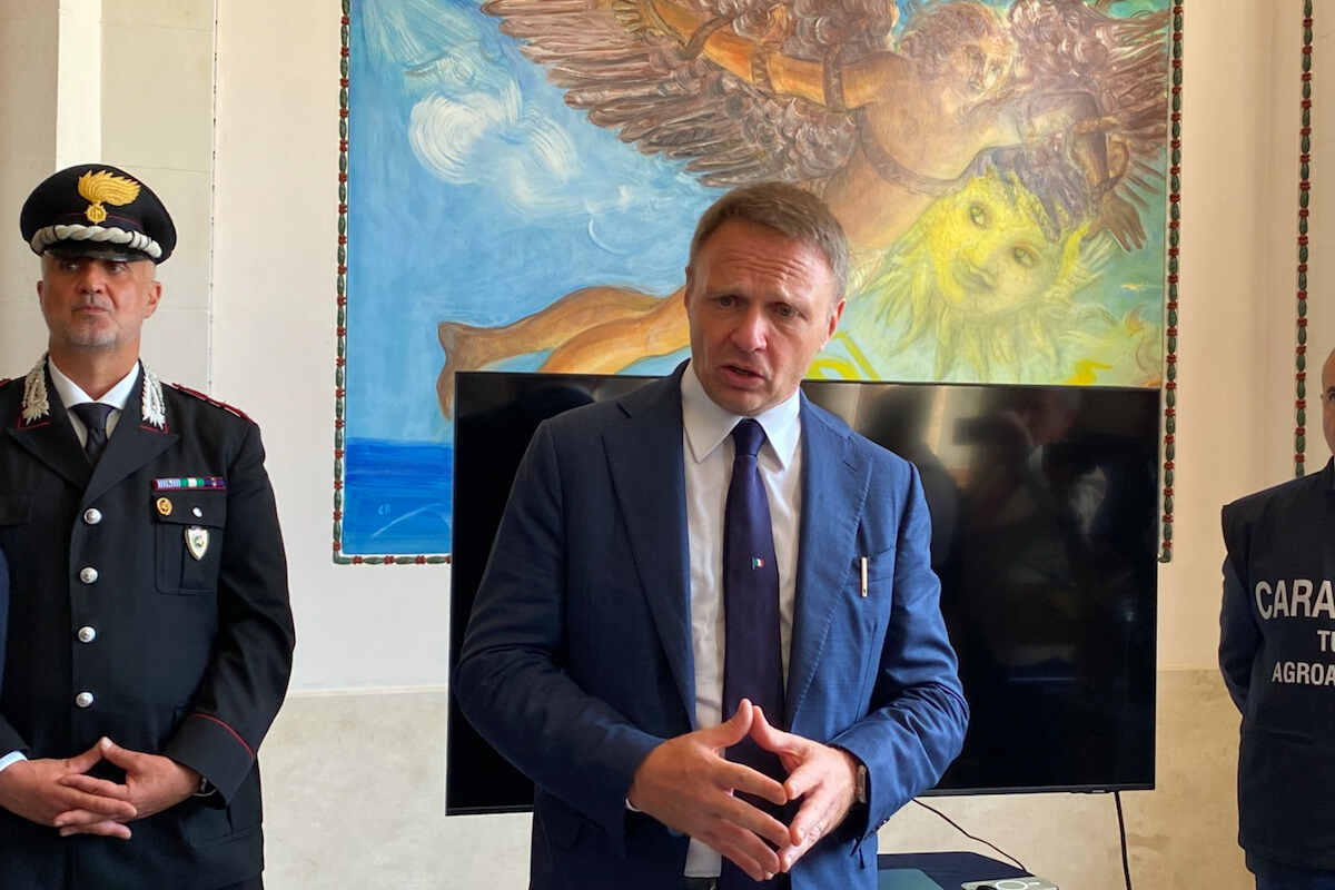 Siracusa, il ministro Lollobrigida incontra gli agricoltori in vista del G7: “Visioni strategiche per la Sicilia”