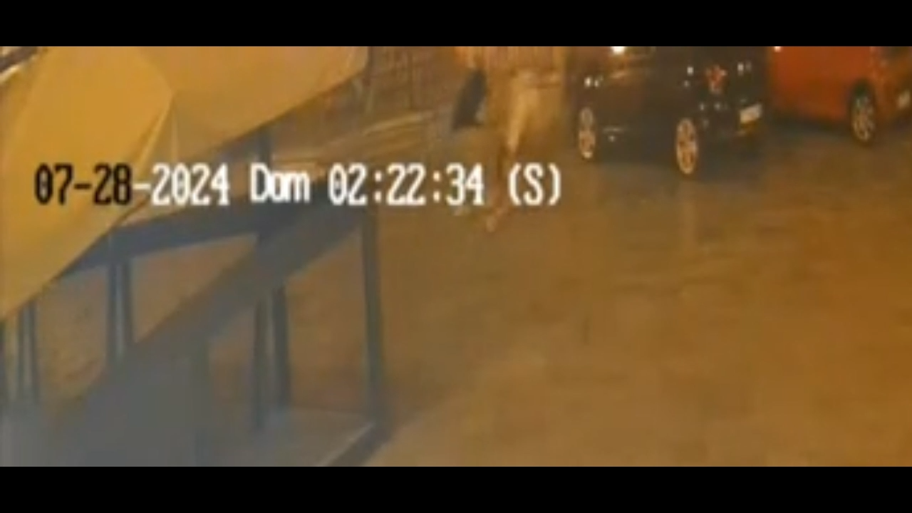 VIDEO | Violenza e botte a Palermo: giovane accerchiato e picchiato da branco