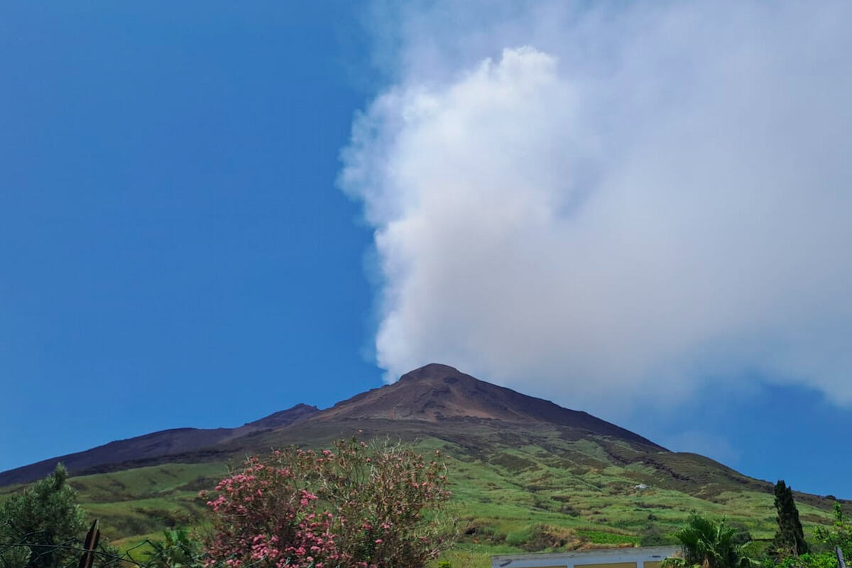 Lo Stromboli nuovamente in eruzione: stop alle mini-crociere