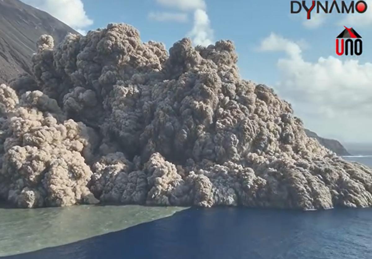 VIDEO | Stromboli, la Protezione civile dirama l’allerta rossa: flussi piroclastici propagati in mare