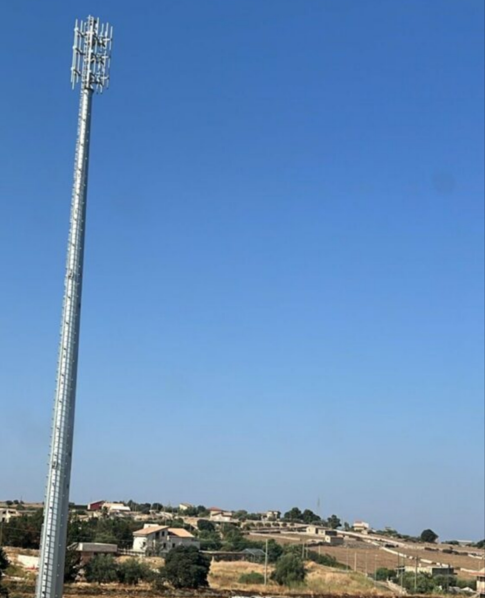 Modica, dibattuta installazione dell’antenna 5G