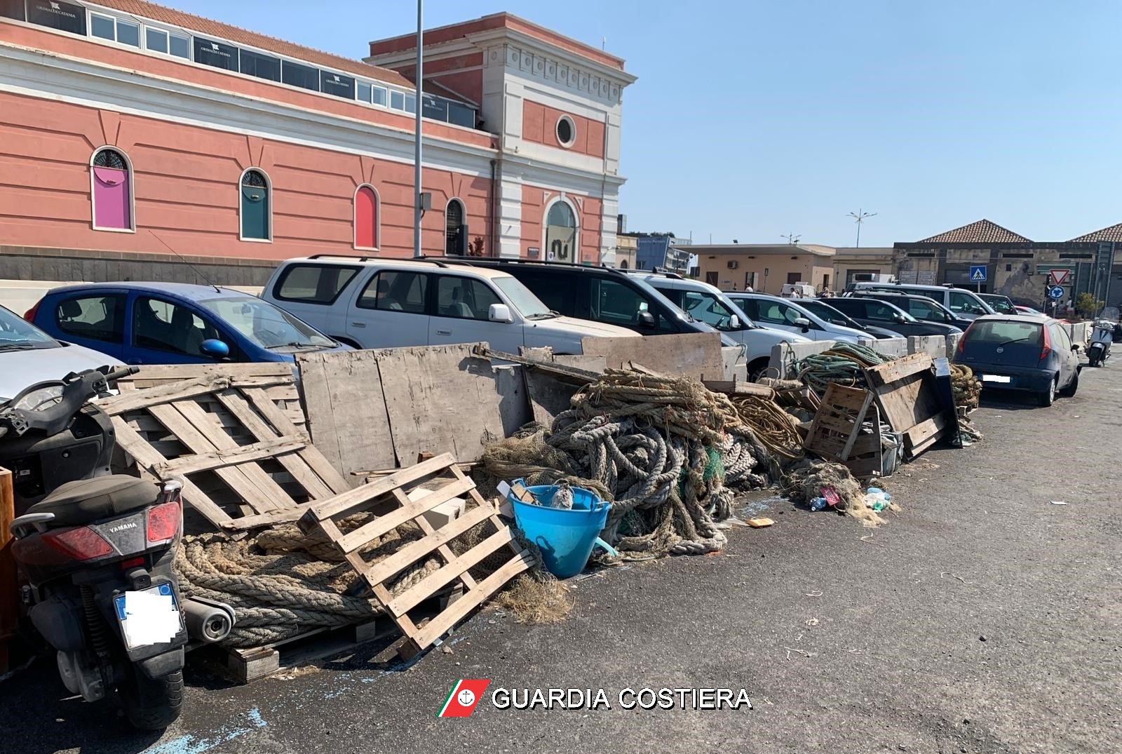 Area del porto di Catania liberata dai rifiuti