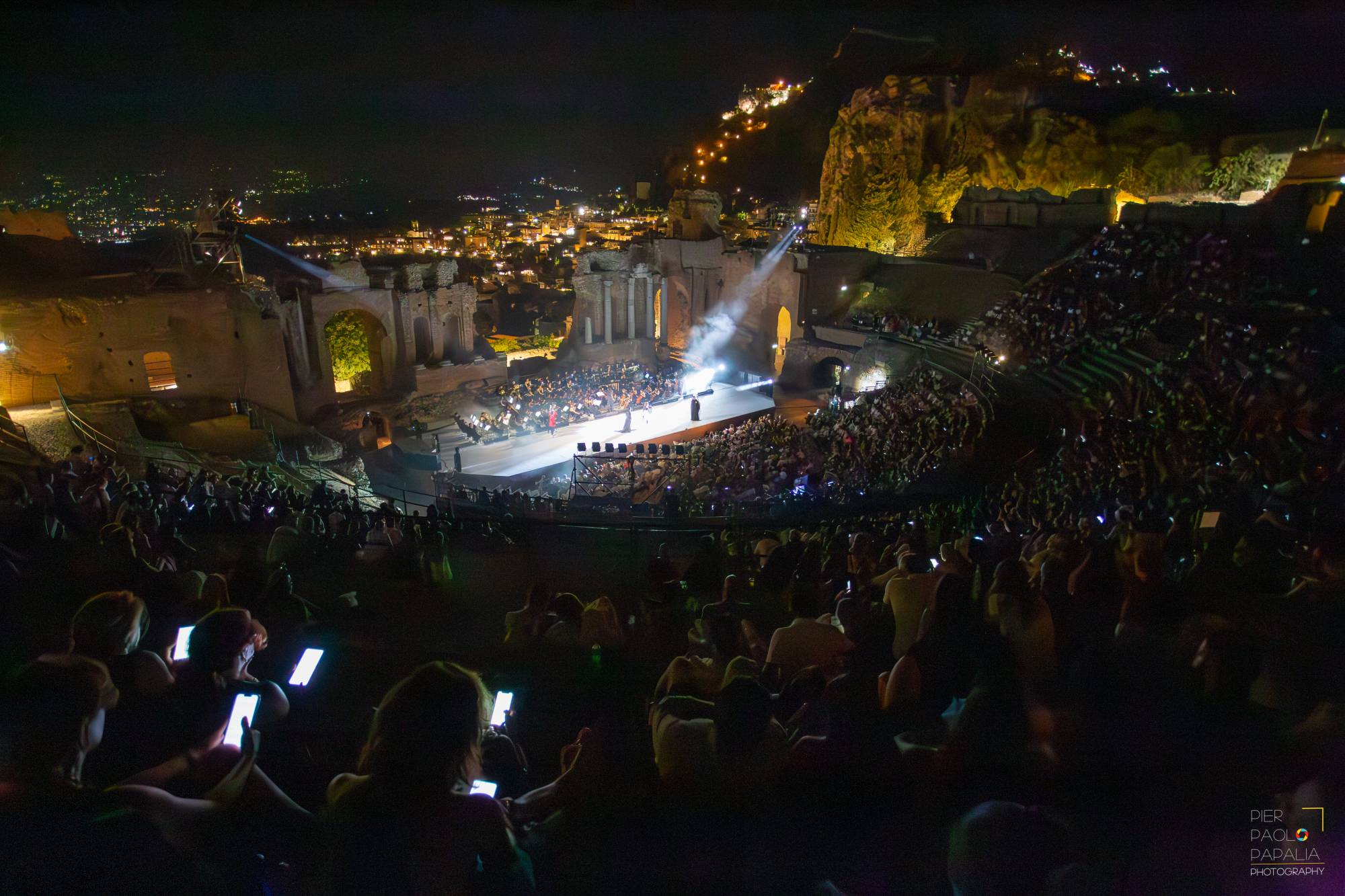 Festival dei Teatri di Pietra, trionfi a Tindari e Taormina