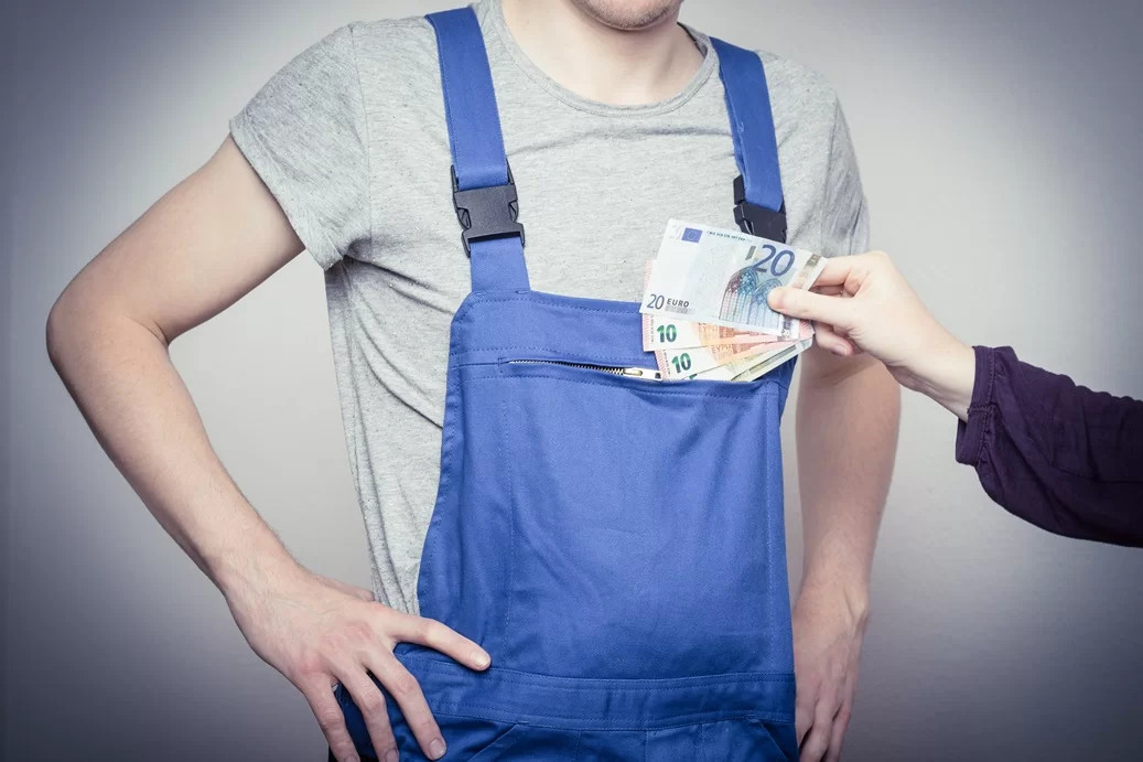 Il peso del lavoro nero zavorra ancora la Sicilia, ma in Lombardia somme record di sommerso