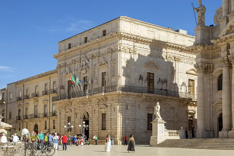 Rifiuti, a Siracusa micro discariche e troppi “sporcaccioni”