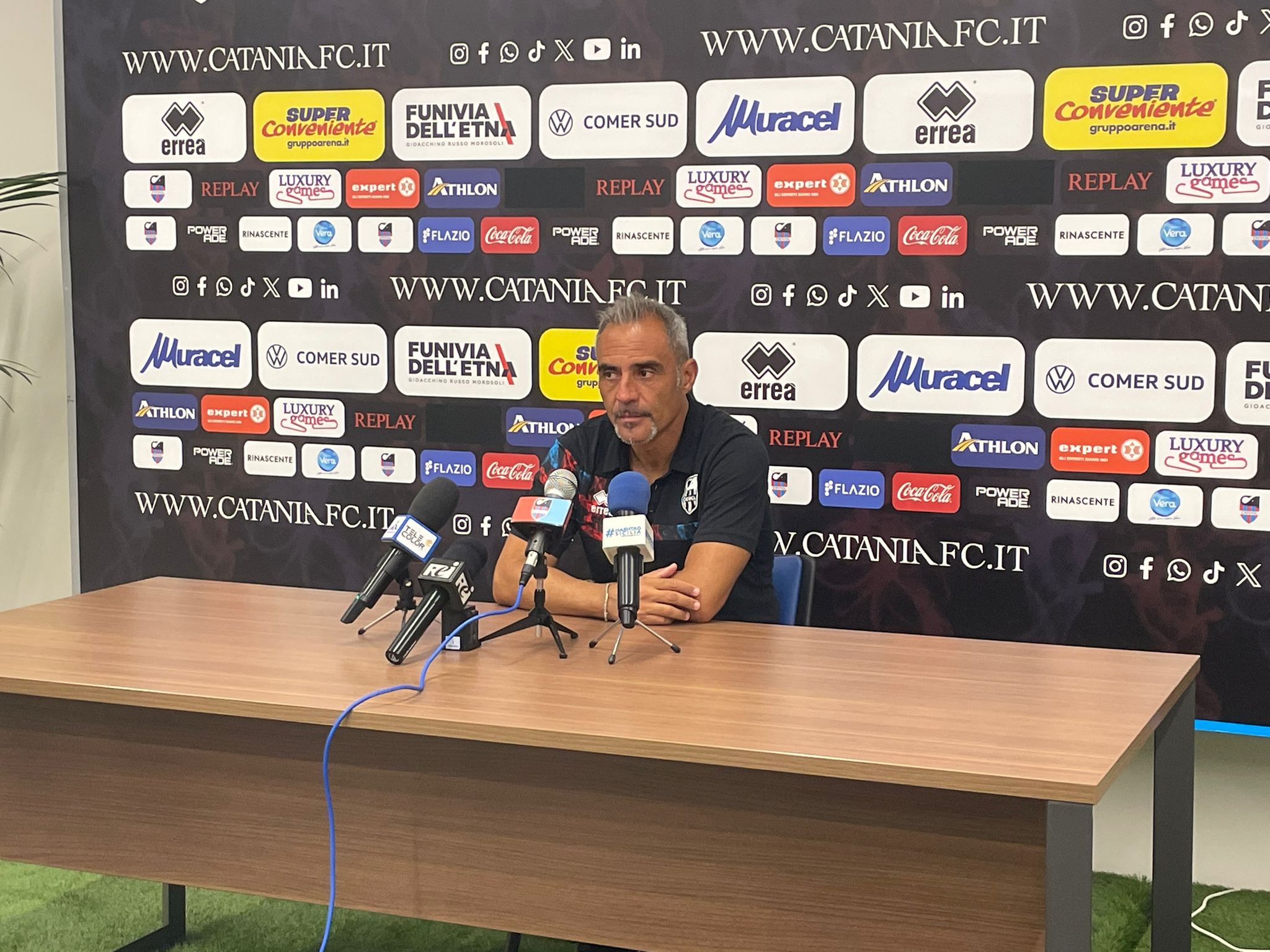 Verso Sorrento-Catania, Toscano: “Non mi aspettavo questa situazione: metterò la miglior formazione possibile”