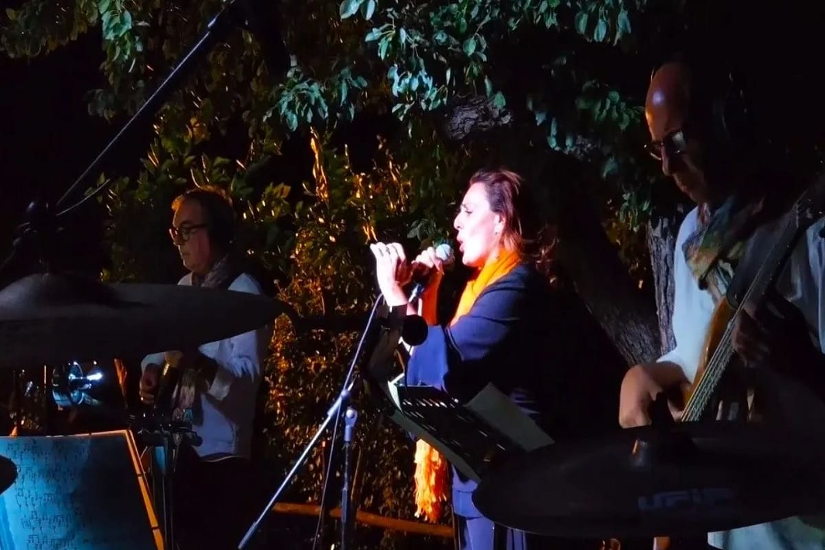 Gole dell’Alcantara, “La Bibbia” vince anche sul tempo incerto: successo per le repliche