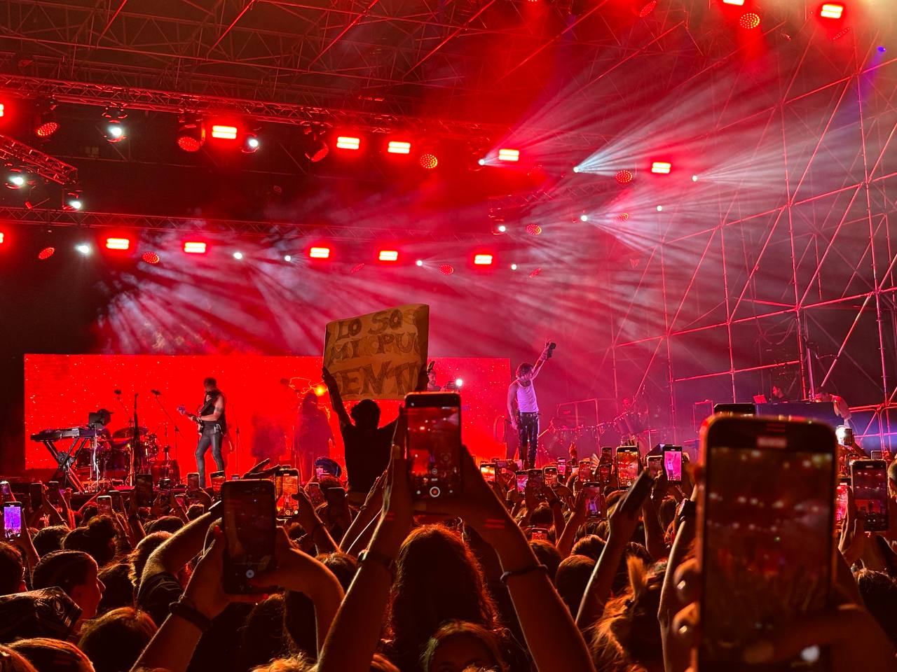 VIDEO e FOTO | Irama show a Catania: divertimento e forti emozioni a Villa Bellini