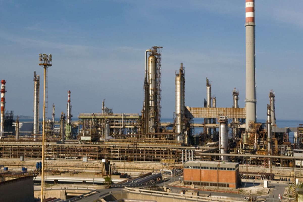 Petrolchimico di Priolo, sequestrato serbatoio dell’Isab: la situazione