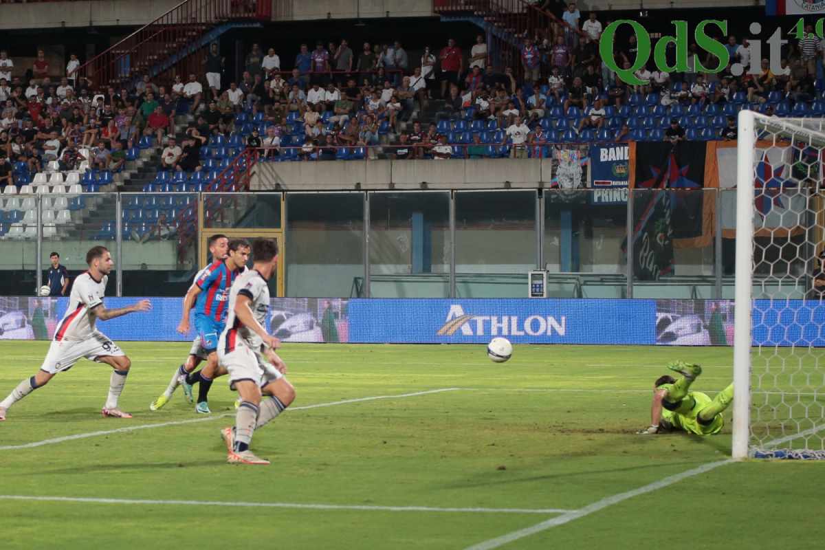 FOTO | Catania, vittoria ai rigori sul Crotone: rossazzurri avanti in Coppa Italia Serie C