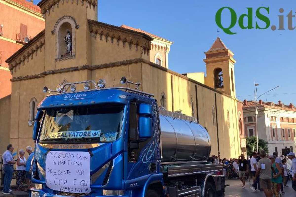 Agrigento, crisi idrica senza precedenti. I cittadini scendono in piazza: “Vogliamo l’acqua”