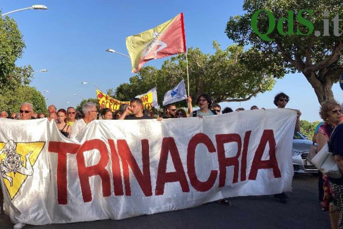 Agrigento, crisi idrica senza precedenti. I cittadini scendono in piazza: “Vogliamo l’acqua”