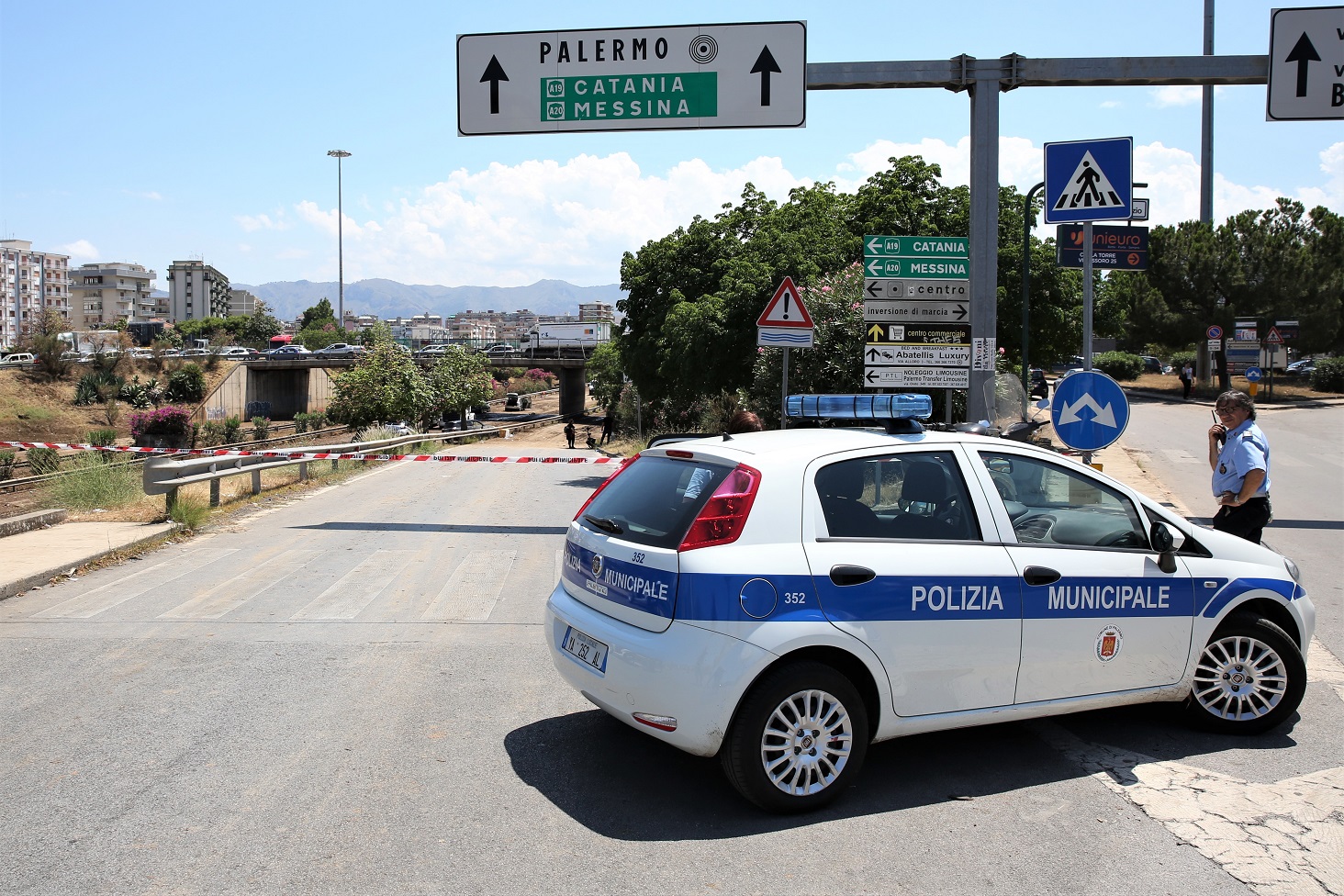 Palermo, Polizia municipale, pistole e fondine al vaglio triennale