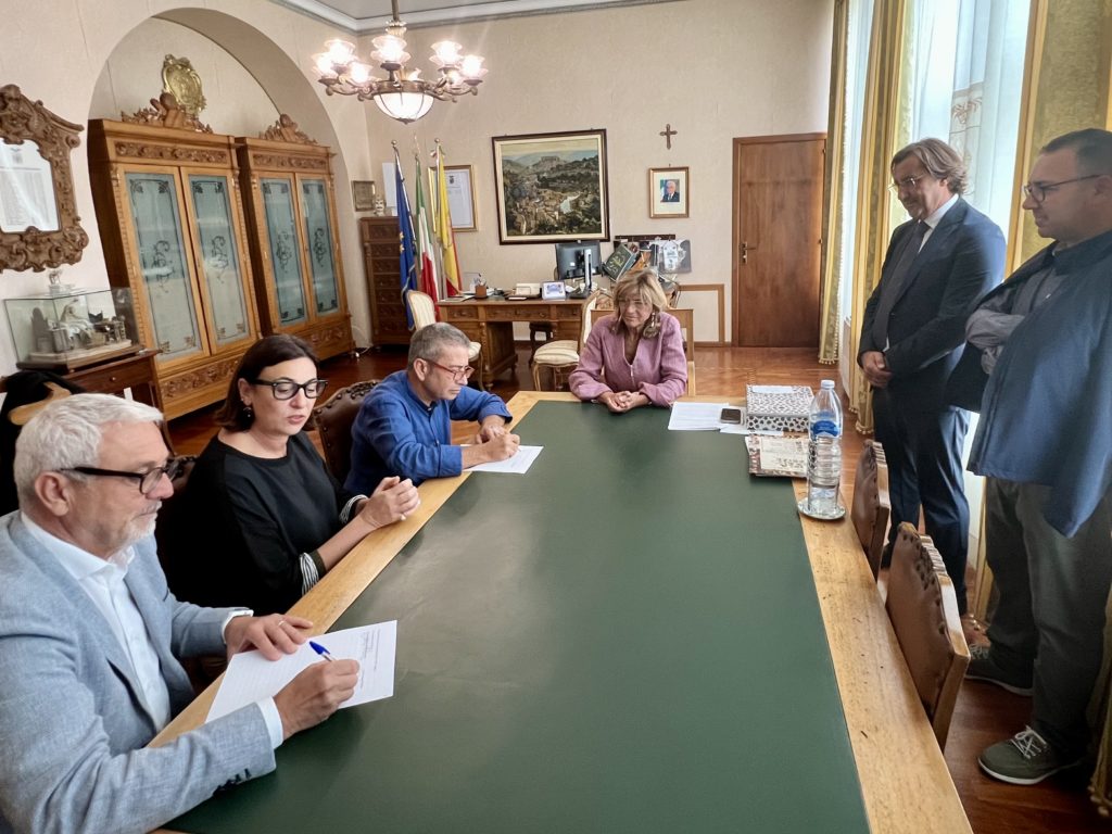 Il PalaRizza passa dall’ex Provincia al Comune di Ragusa