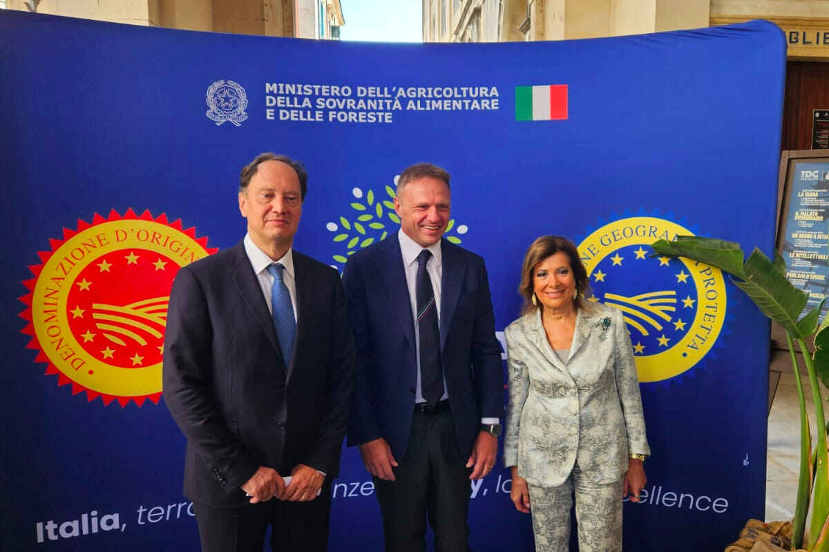 Expo DiviNazione, pari importanza per la pesca in Europa: il dibattito a Siracusa