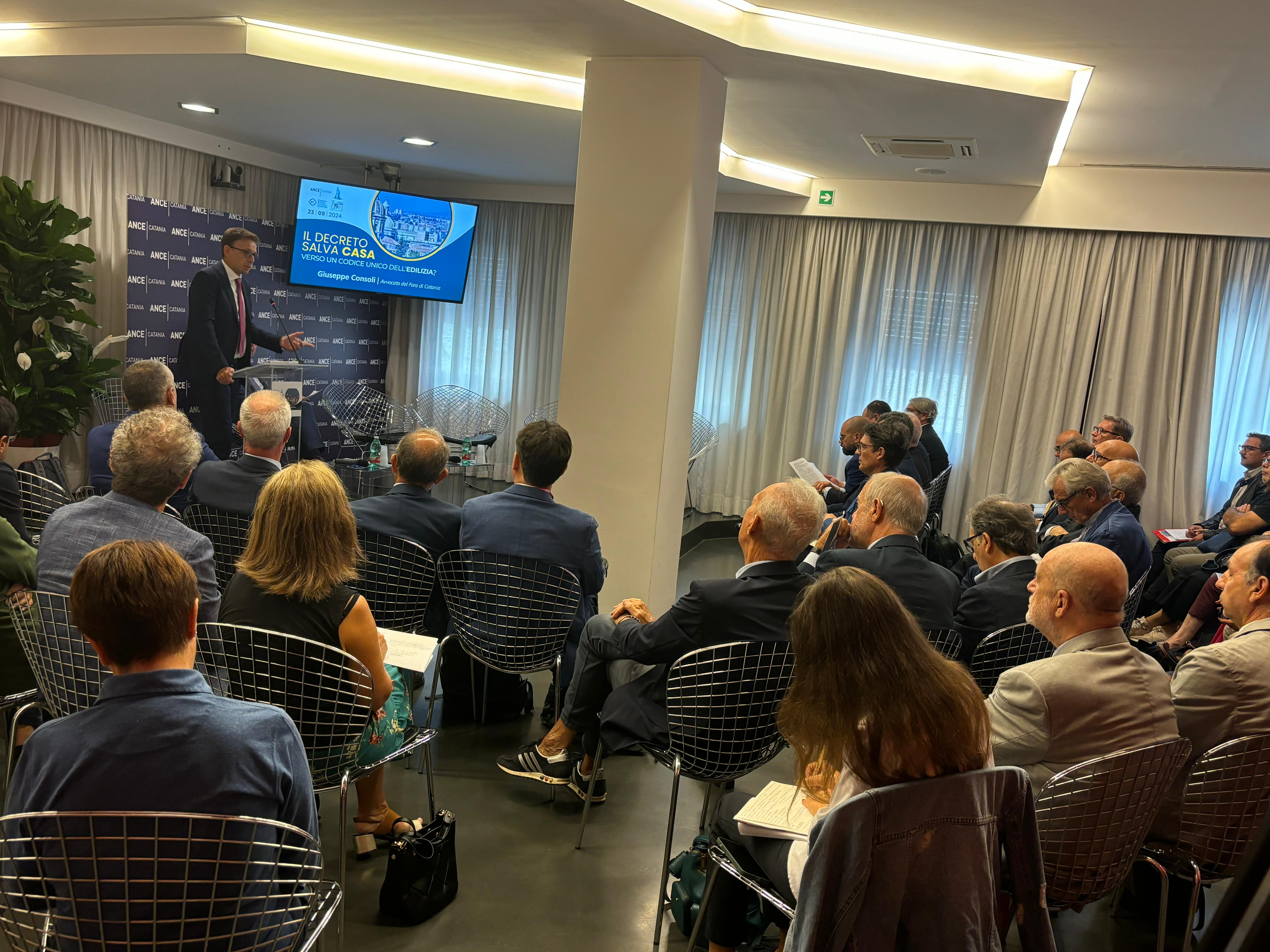 VIDEO | Decreto “Salva Casa”, cosa cambia in Sicilia? Confronto con Ance a Catania