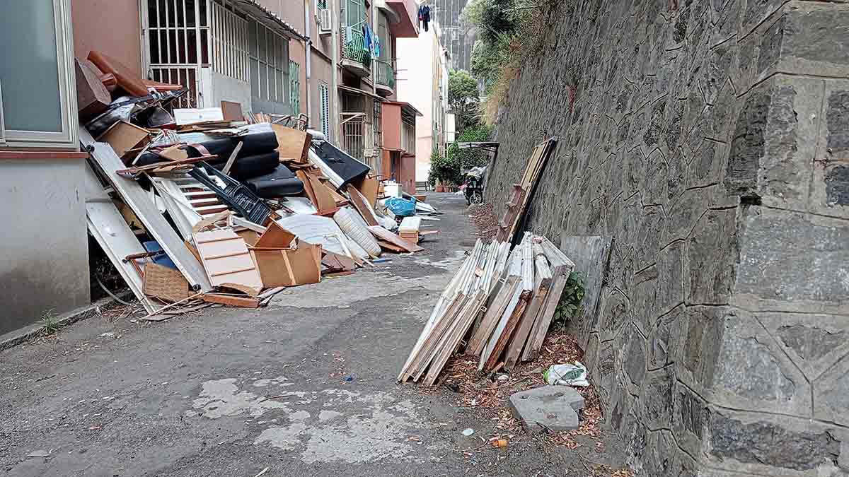 Abbandono rifiuti, a Messina un mini pool per contrastare gli illeciti