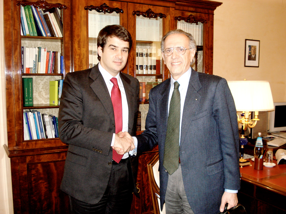 A Raffaele Fitto la sfida della Coesione tra i Paesi Ue. Urso: “Grande riconoscimento”