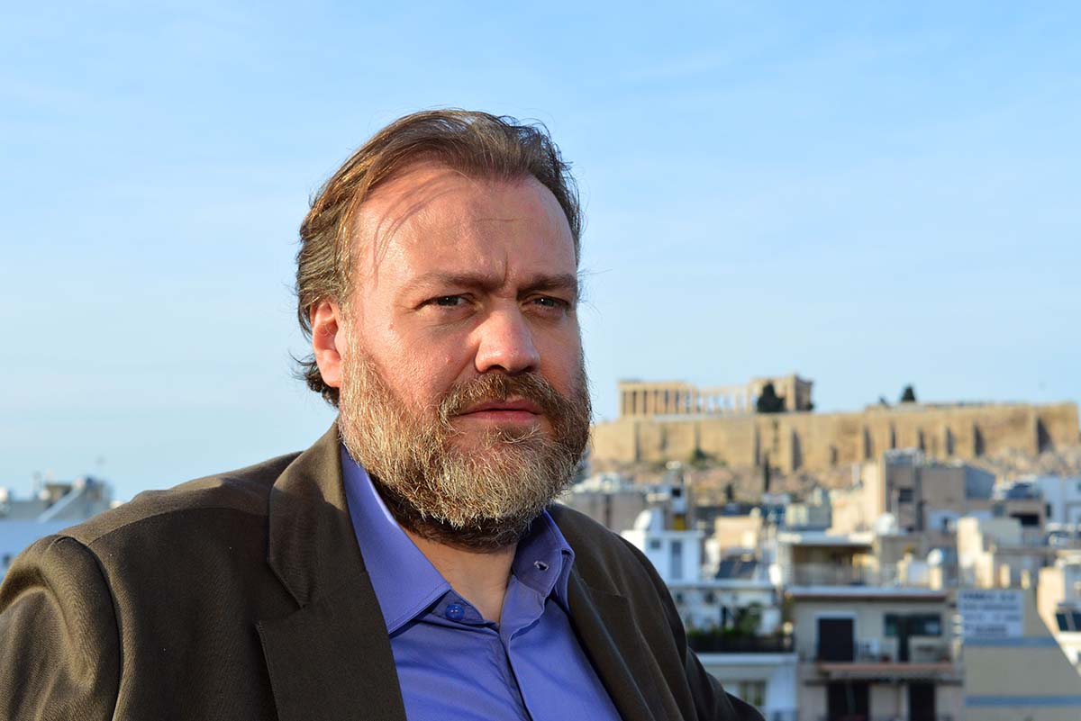 Stefano Fresi, “Kostas” e il legame con la Sicilia: “Nell’Isola sempre un’accoglienza commovente”