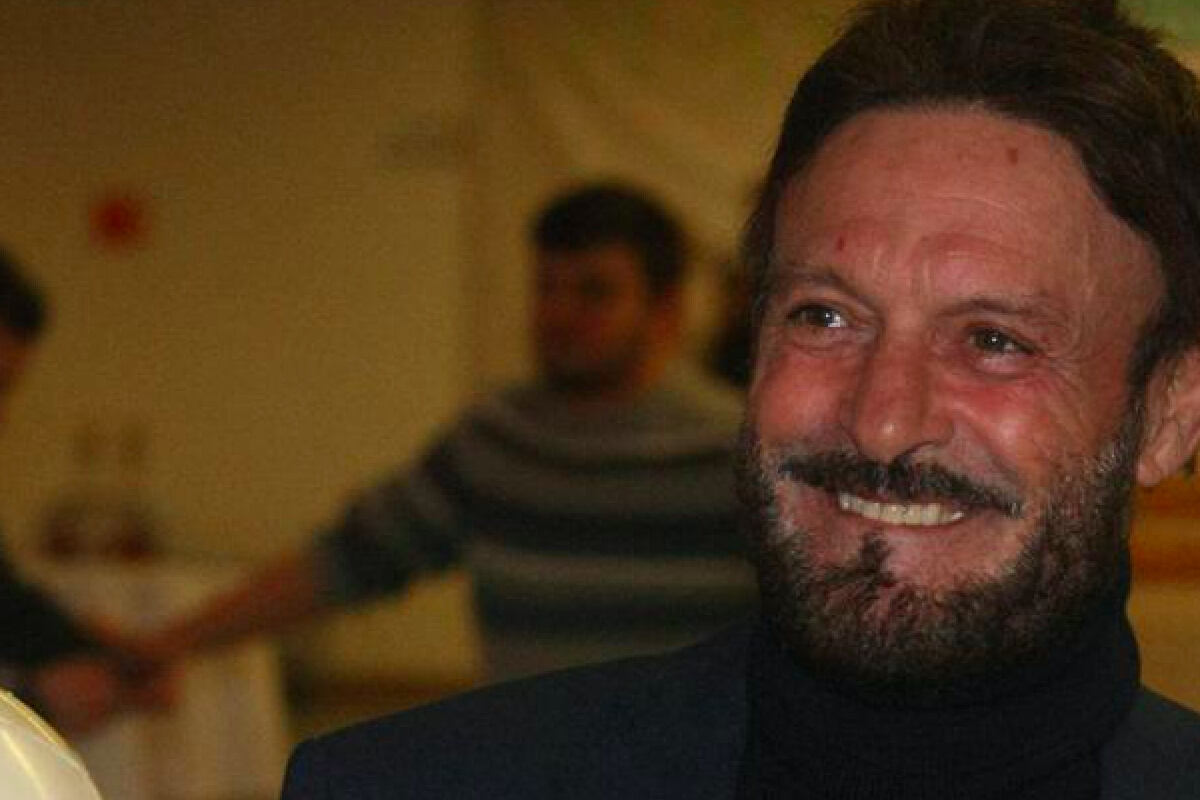 Totò Schillaci e il tumore al colon: la patologia e come si manifesta