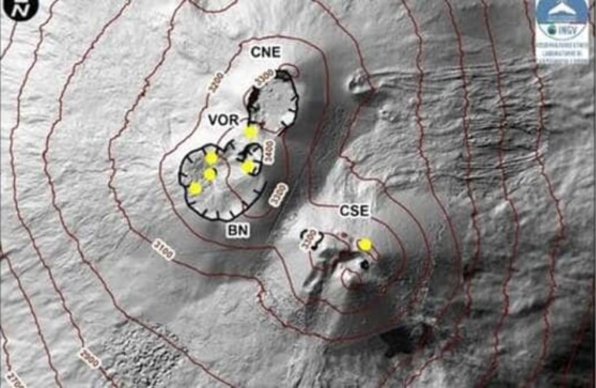 Etna, il Cratere Voragine cresce in altezza: il bordo supera i 3.400 metri